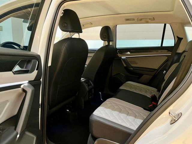 Volkswagen Tayron 2023 300TSI Two-wheel drive luxury Plus Advanced version interior photo 9 Volkswagen Tayron 2023 300TSI Two-wheel drive luxury Plus Advanced version interior photo 9