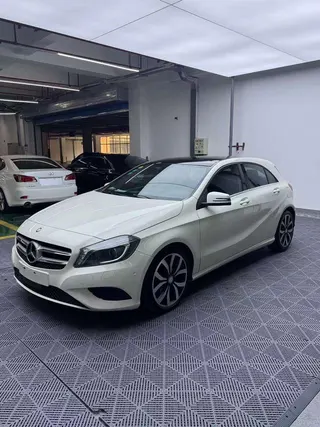 Mercedes-Benz A- Class (Imported) 2015 A 200 Модный тип