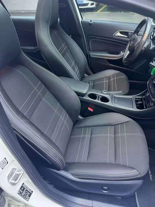Mercedes-Benz A-Class 2015 A 200 Fashionable interior photo 9 Mercedes-Benz A-Class 2015 A 200 Fashionable interior photo 9