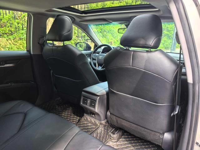 Toyota Camry 2019 Restyling 2.0G Luxury Edition interior photo 8 Toyota Camry 2019 Restyling 2.0G Luxury Edition interior photo 8