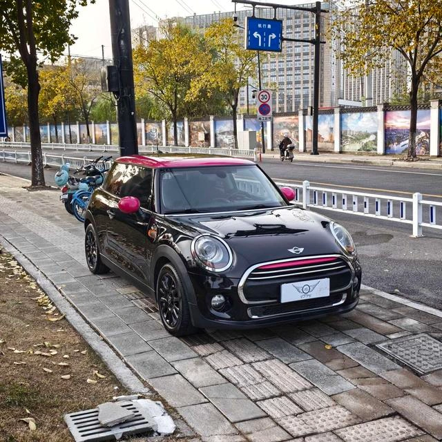 MINI 2014 1.2T ONE exterior foto 3 MINI 2014 1.2T ONE exterior foto 3