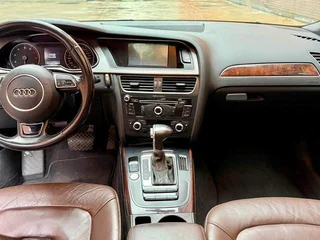 Audi A4L 2016 35 TFSI Automatic Comfort Type interior photo 9 Audi A4L 2016 35 TFSI Automatic Comfort Type interior photo 9