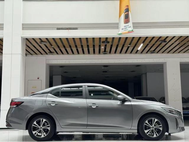 Nissan Sylphy 2023 1.6L CVT Versión de conducción inteligente exterior foto 4