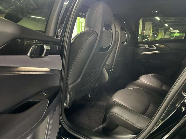Lynk & Co 03 2021 1.5TD DCT Strength Champion Edition interior photo 9 Lynk & Co 03 2021 1.5TD DCT Strength Champion Edition interior photo 9