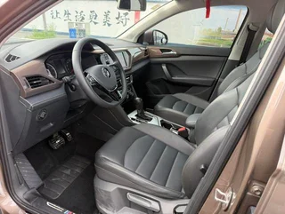 Volkswagen Tharu 2019 280TSI Version de luxe à deux roues motrices Pays V intérieur photo 13 Volkswagen Tharu 2019 280TSI Version de luxe à deux roues motrices Pays V intérieur photo 13