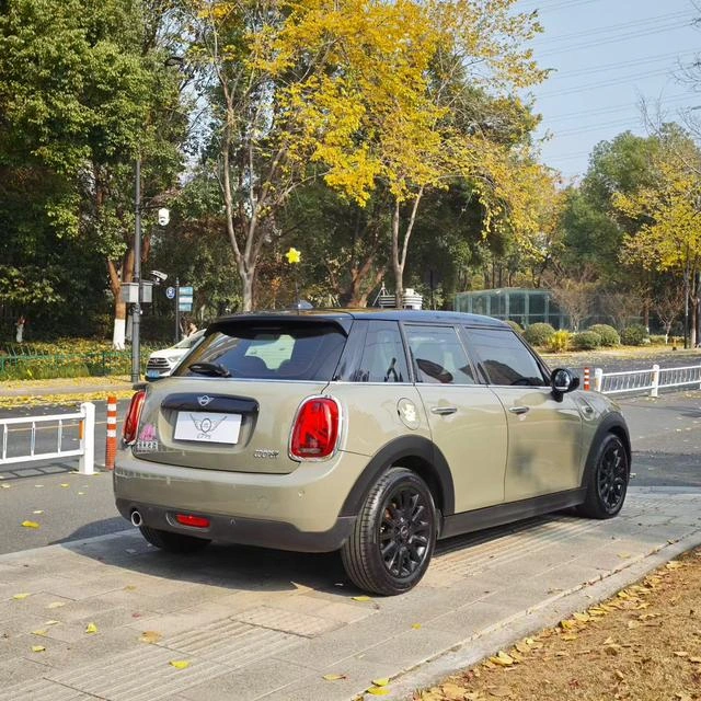 MINI 2018 1.5T COOPER Classic style Five-door version exterior photo 8 MINI 2018 1.5T COOPER Classic style Five-door version exterior photo 8