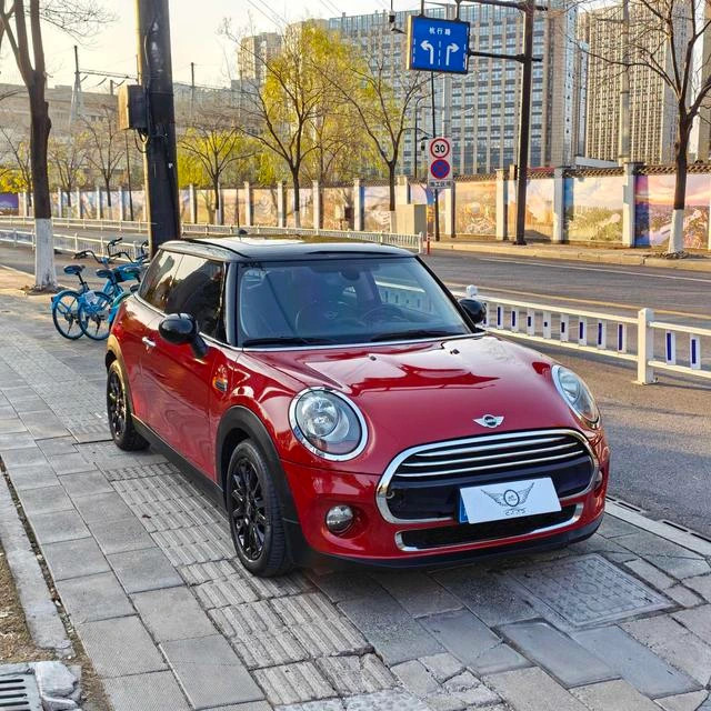 MINI 2014 1.5T COOPER Fun exterior photo 3 MINI 2014 1.5T COOPER Fun exterior photo 3