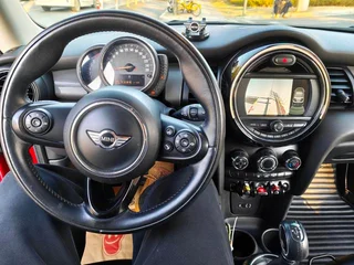 MINI 2014 1.5T COOPER Fun interior photo 12 MINI 2014 1.5T COOPER Fun interior photo 12