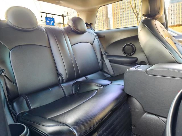 MINI 2014 1.5T COOPER Fun interior photo 15 MINI 2014 1.5T COOPER Fun interior photo 15