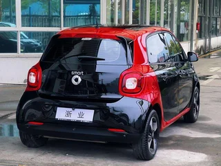 smart forfour 2018 1.0L 52 Kilowatt Passion Edition interior photo 15 smart forfour 2018 1.0L 52 Kilowatt Passion Edition interior photo 15