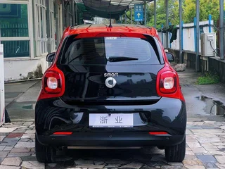 smart forfour 2018 1.0L 52 Kilowatt Passion Edition interior photo 16 smart forfour 2018 1.0L 52 Kilowatt Passion Edition interior photo 16