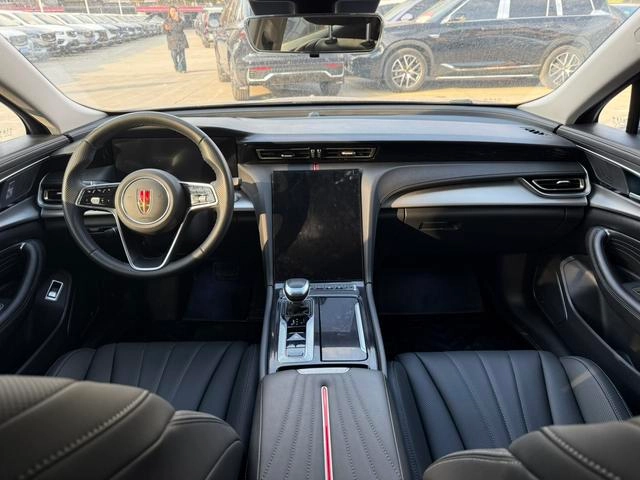 Hongqi H5 2023 1.5T DCT Version Qiyue de Zhilian intérieur photo 8 Hongqi H5 2023 1.5T DCT Version Qiyue de Zhilian intérieur photo 8
