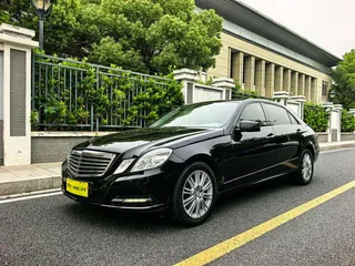 Mercedes E-Class 2012 E 300 L Элегантный тип