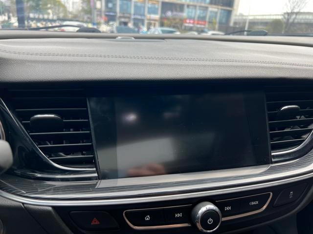 Buick Regal 2019 20T Type d'élite Pays VI intérieur photo 14 Buick Regal 2019 20T Type d'élite Pays VI intérieur photo 14