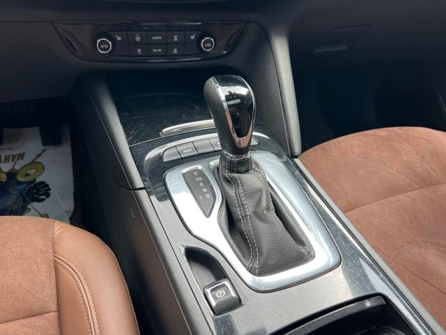 Buick Regal 2019 20T Type d'élite Pays VI intérieur photo 16 Buick Regal 2019 20T Type d'élite Pays VI intérieur photo 16