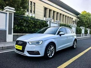 Audi A3 2014 Sportback 35 TFSI Type de confort automatique