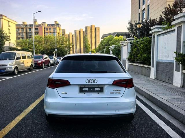 Audi A3 2014 Sportback 35 TFSI Tipo de confort automático exterior foto 5 Audi A3 2014 Sportback 35 TFSI Tipo de confort automático exterior foto 5