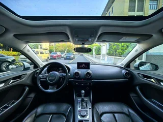 Audi A3 2014 Sportback 35 TFSI Tipo de confort automático interior foto 8 Audi A3 2014 Sportback 35 TFSI Tipo de confort automático interior foto 8