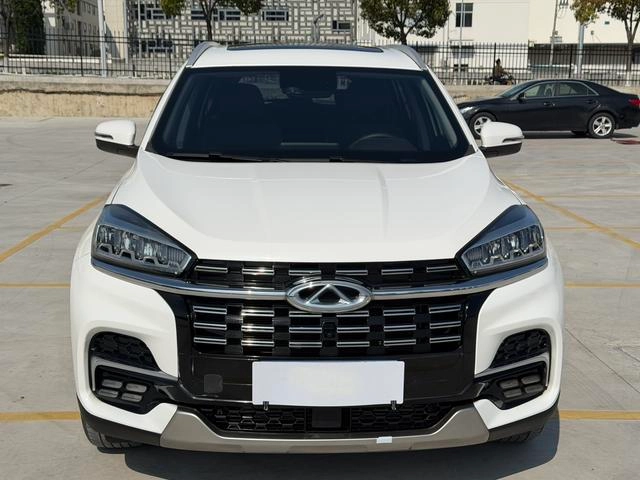 Chery Tiggo 8 2020 290TGDI Versión de lujo automática exterior foto 2 Chery Tiggo 8 2020 290TGDI Versión de lujo automática exterior foto 2