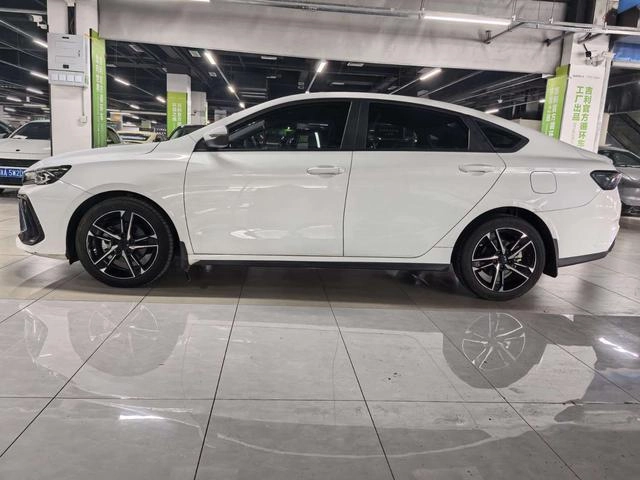 Geely Binrui 2022 Binrui COOL 1.5T DCT Versión Fengchi exterior foto 3