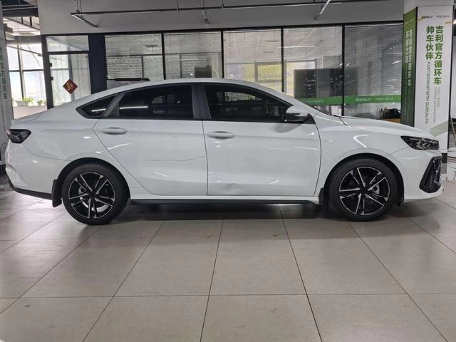 Geely Binrui 2022 Binrui COOL 1.5T DCT Versión Fengchi exterior foto 4