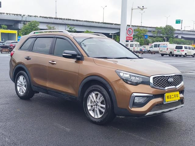 Kia KX7 2017 2.0T Tracción automática a dos ruedas GL 7 Asiento exterior foto 3 Kia KX7 2017 2.0T Tracción automática a dos ruedas GL 7 Asiento exterior foto 3