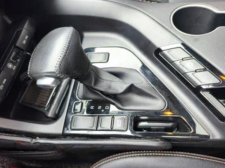 Kia KX7 2017 2.0T Tracción automática a dos ruedas GL 7 Asiento interior foto 17 Kia KX7 2017 2.0T Tracción automática a dos ruedas GL 7 Asiento interior foto 17