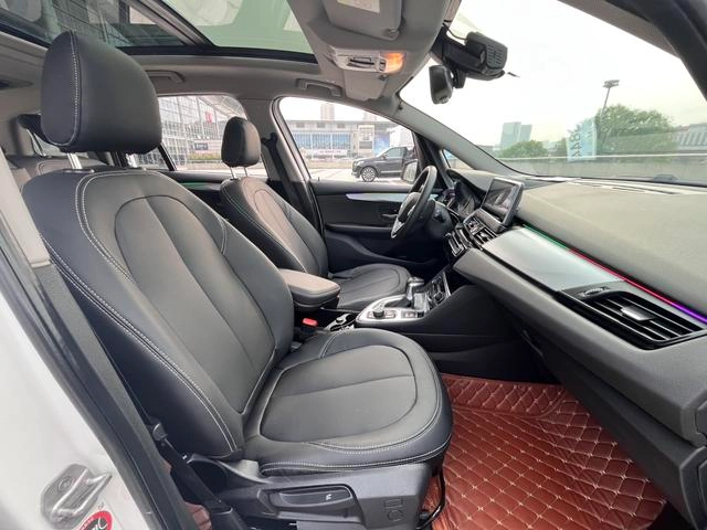 BMW 2 Series Active Tourer 2015 218i Líder interior foto 11