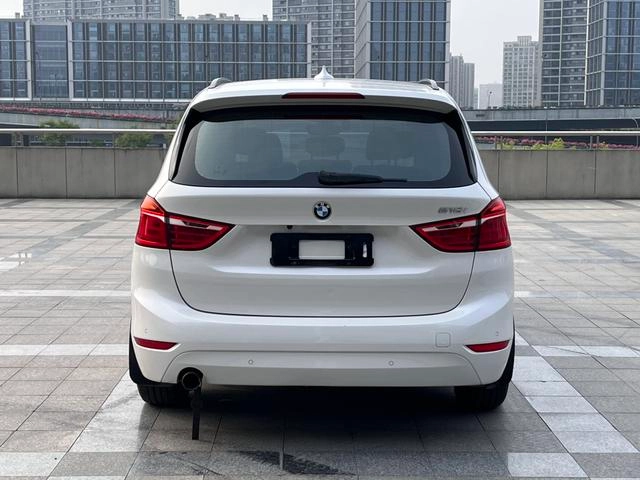 BMW 2 Series Active Tourer 2015 218i Líder interior foto 16
