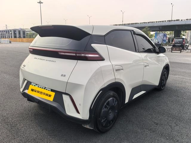 BYD Seagull 2023 Vibrant Edition exterior photo 4