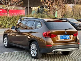 BMW X1 2015 sDrive18i Fashion Upgrade Edition exterior photo 7 BMW X1 2015 sDrive18i Fashion Upgrade Edition exterior photo 7