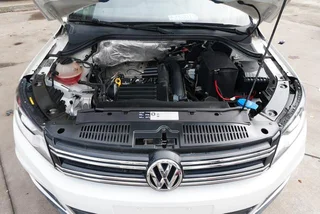 Volkswagen Tiguan 2016 280TSI Automatic Two-Drive Silk Road Comfort Edition interior photo 12 Volkswagen Tiguan 2016 280TSI Automatic Two-Drive Silk Road Comfort Edition interior photo 12