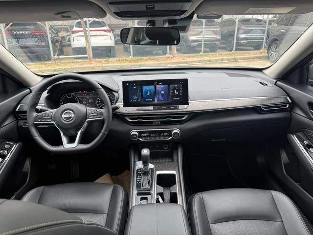 Nissan Teana 2022 2.0L XL-TLS Version plaisir intérieur photo 12 Nissan Teana 2022 2.0L XL-TLS Version plaisir intérieur photo 12