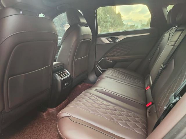 Wey Mocha 2021 2.0T Two-wheel drive concentrated version exterior photo 5 Wey Mocha 2021 2.0T Two-wheel drive concentrated version exterior photo 5