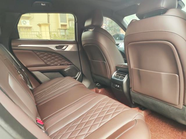 Wey Mocha 2021 2.0T Two-wheel drive concentrated version exterior photo 6 Wey Mocha 2021 2.0T Two-wheel drive concentrated version exterior photo 6