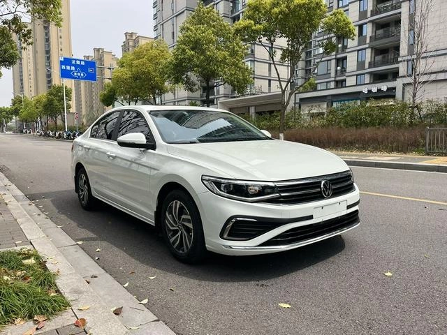 Volkswagen Bora 2024 200TSI DSG Version Yue Xing extérieur photo 3 Volkswagen Bora 2024 200TSI DSG Version Yue Xing extérieur photo 3