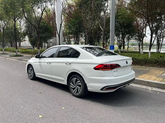 Volkswagen Bora 2024 200TSI DSG Version Yue Xing extérieur photo 5 Volkswagen Bora 2024 200TSI DSG Version Yue Xing extérieur photo 5