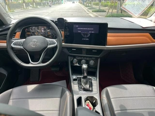 Volkswagen Bora 2024 200TSI DSG Version Yue Xing intérieur photo 8 Volkswagen Bora 2024 200TSI DSG Version Yue Xing intérieur photo 8