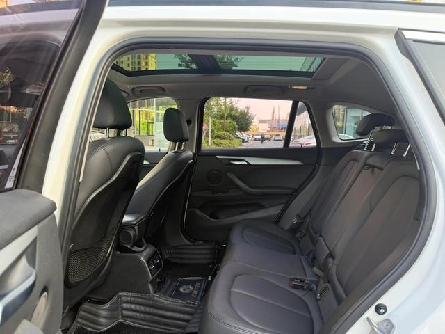 BMW X1 2018 sDrive18Li Fashionable exterior photo 8 BMW X1 2018 sDrive18Li Fashionable exterior photo 8