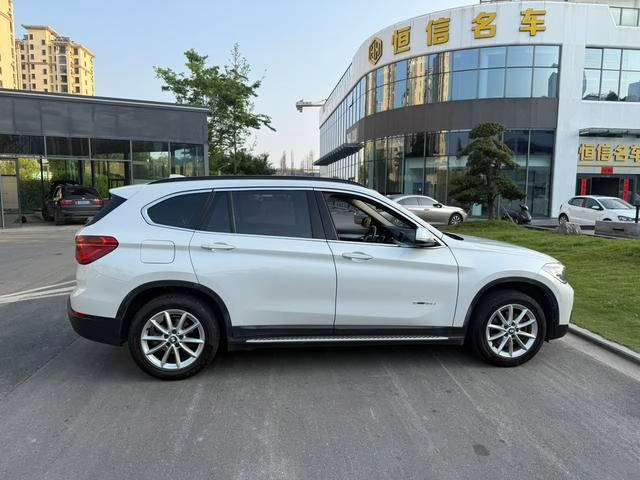 BMW X1 2018 sDrive18Li Fashionable interior photo 14 BMW X1 2018 sDrive18Li Fashionable interior photo 14