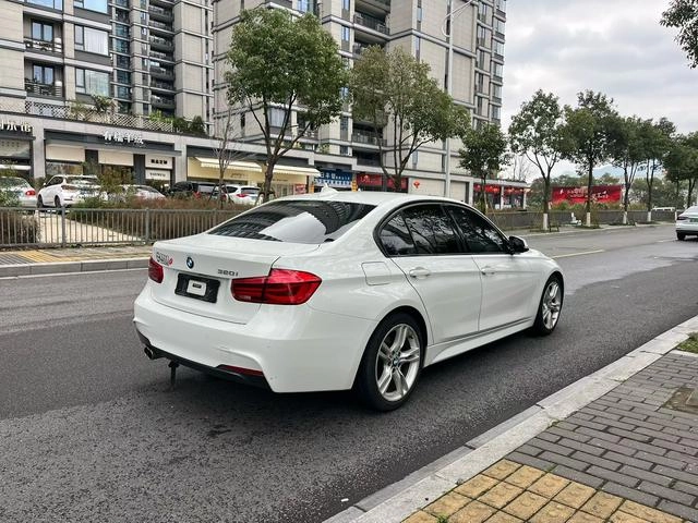 BMW 3 Series 2017 320i M Спортивный экстерьер фото 5 BMW 3 Series 2017 320i M Спортивный экстерьер фото 5