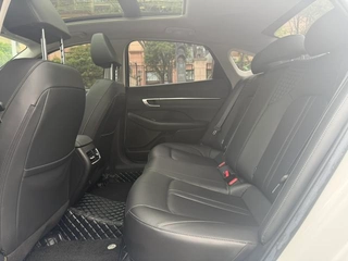 Hyundai Sonata 2024 1.5T Pro interior photo 17