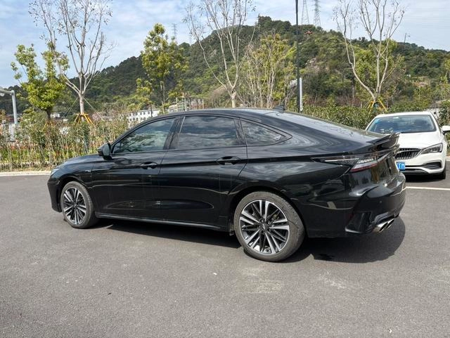 Chery Erez 8 2024 Высокоэнергетические издания 2.0T DCT Джин интерьер фото 16 Chery Erez 8 2024 Высокоэнергетические издания 2.0T DCT Джин интерьер фото 16