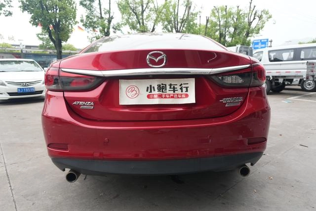 Mazda AZE 2018 2.0L Blue Sky Deluxe Edition country V exterior photo 4