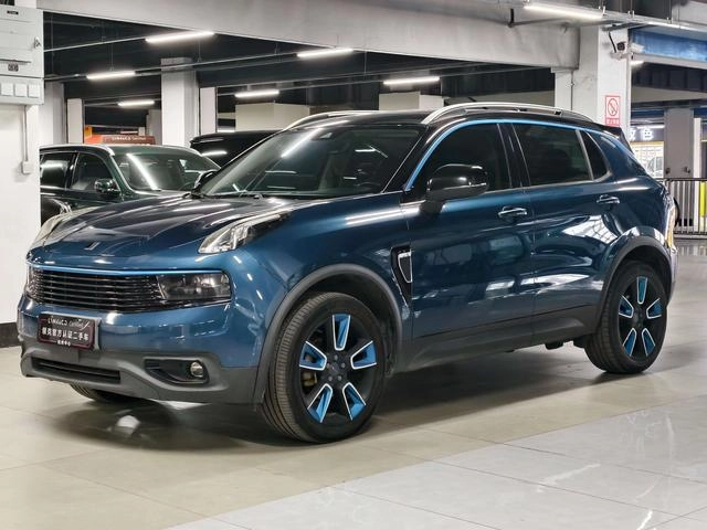 Lynk & Co 01 2017 2.0T Dos ruedas motrices Pro Versión exterior foto 2 Lynk & Co 01 2017 2.0T Dos ruedas motrices Pro Versión exterior foto 2