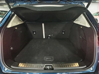 Lynk & Co 01 2017 2.0T Dos ruedas motrices Pro Versión interior foto 14 Lynk & Co 01 2017 2.0T Dos ruedas motrices Pro Versión interior foto 14