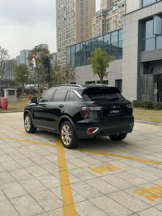 Lynk & Co 01 2017 2.0T Tipo de tracción en dos ruedas Pro Versión interior foto 19 Lynk & Co 01 2017 2.0T Tipo de tracción en dos ruedas Pro Versión interior foto 19