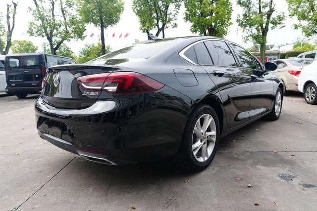 Buick Regal 2021 Mise à jour 552T Type d'élite extérieur photo 4 Buick Regal 2021 Mise à jour 552T Type d'élite extérieur photo 4