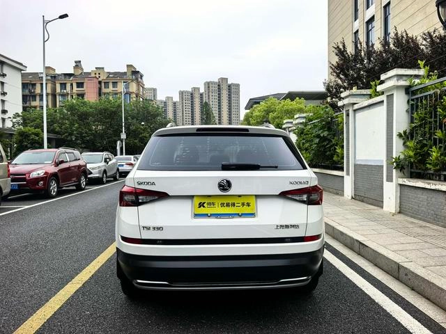 Skoda Kodiak 2018 Changé TSI330 7 Version Premium de luxe à deux roues motrices extérieur photo 4 Skoda Kodiak 2018 Changé TSI330 7 Version Premium de luxe à deux roues motrices extérieur photo 4