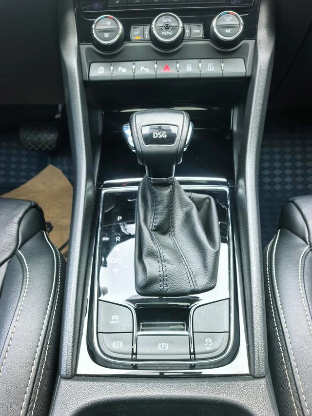 Skoda Kodiak 2018 Changé TSI330 7 Version Premium de luxe à deux roues motrices extérieur photo 8 Skoda Kodiak 2018 Changé TSI330 7 Version Premium de luxe à deux roues motrices extérieur photo 8